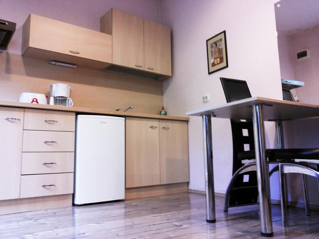 Lucas 10 Apartments Kluż-Napoka Pokój zdjęcie
