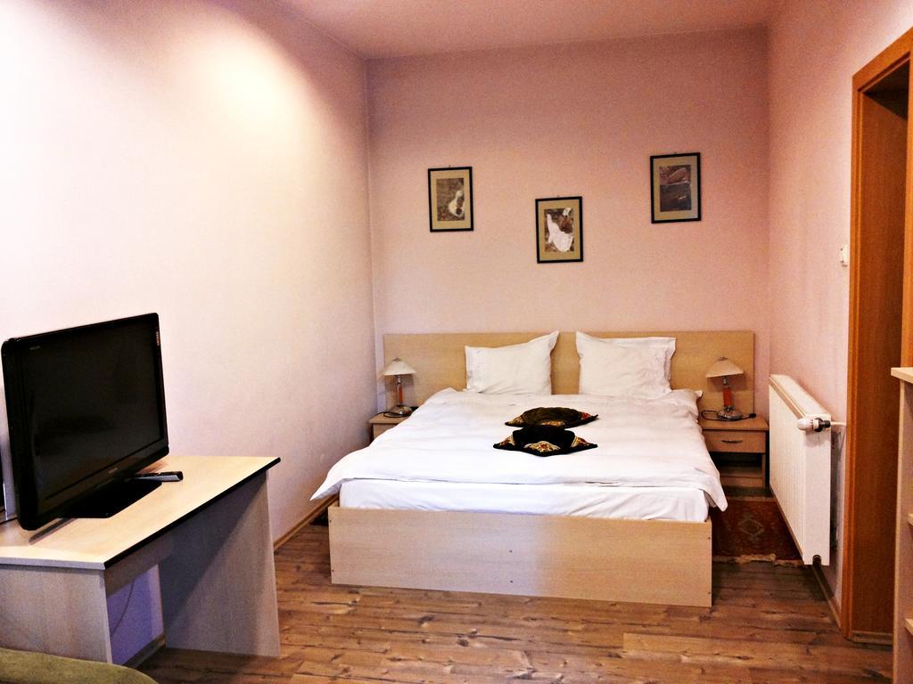 Lucas 10 Apartments Kluż-Napoka Zewnętrze zdjęcie