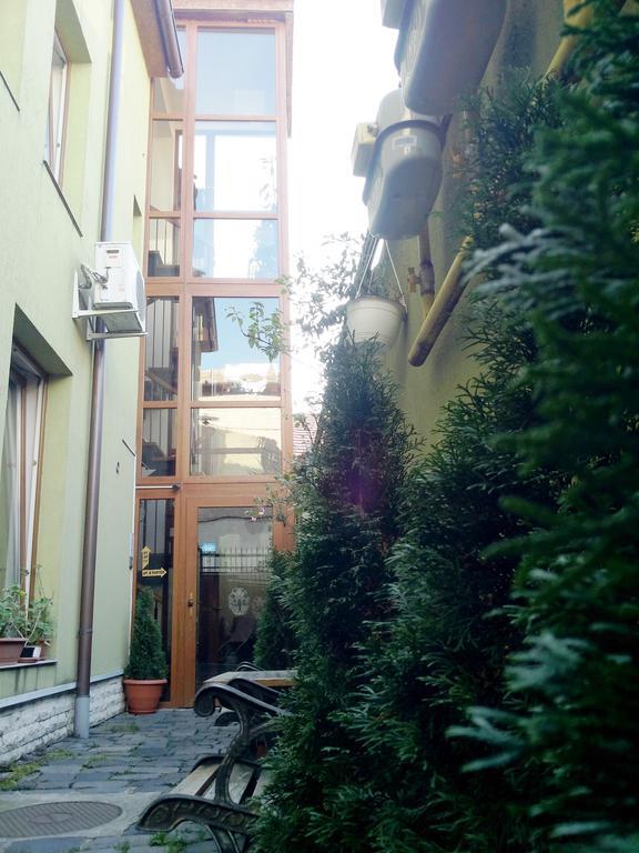Lucas 10 Apartments Kluż-Napoka Zewnętrze zdjęcie